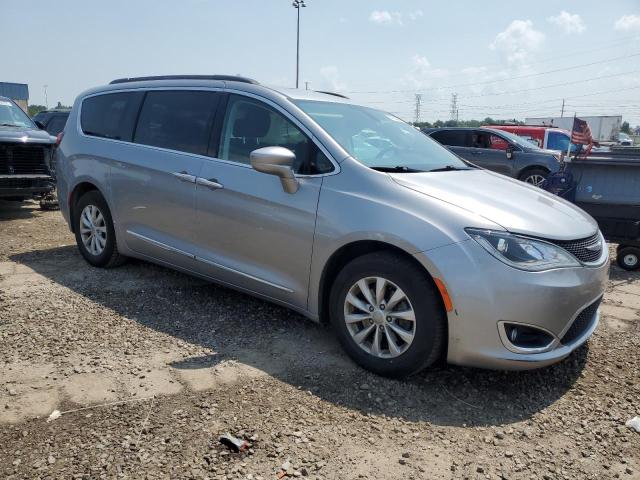 2C4RC1BG5HR608189 - 2017 CHRYSLER PACIFICA TOURING L SILVER photo 4