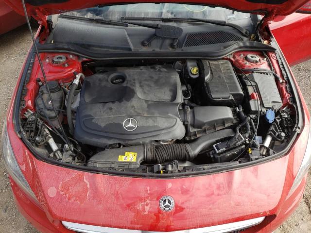 WDDSJ4EB4JN607469 - 2018 MERCEDES-BENZ CLA 250 RED photo 7