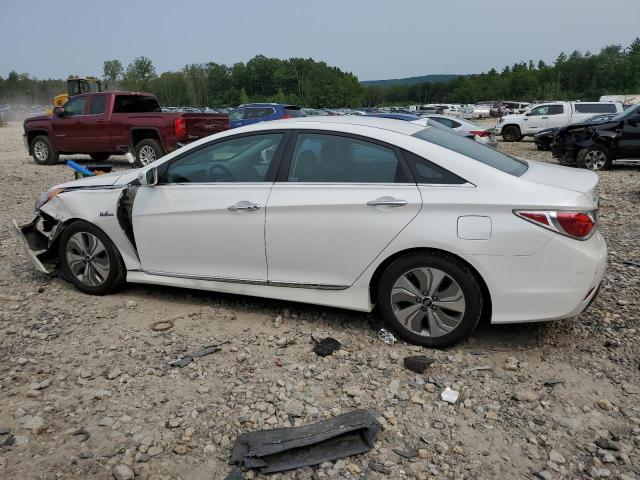 KMHEC4A4XFA120103 - 2015 HYUNDAI SONATA HYBRID WHITE photo 2