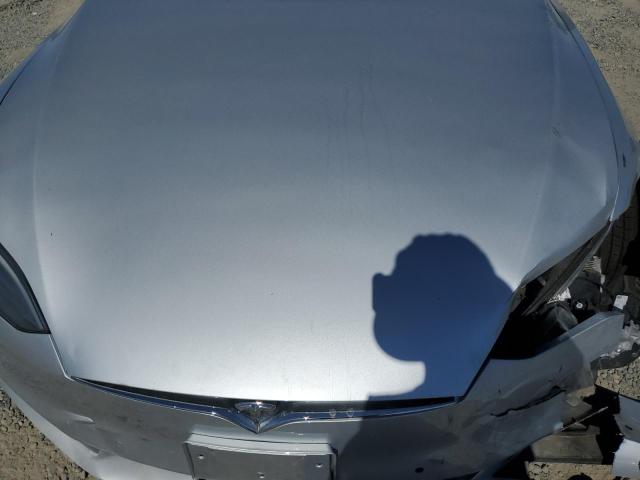 5YJSA1E28JF249686 - 2018 TESLA MODEL S Արծաթագույն լուսանկար 11