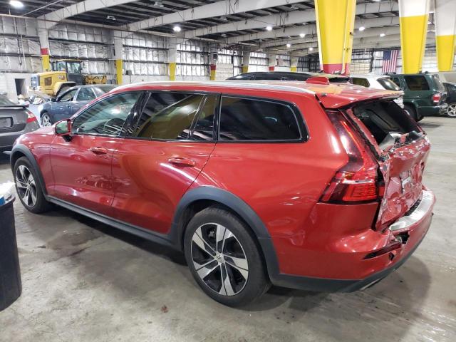 YV4102WK4L1032471 - 2020 VOLVO V60 CROSS T5 MOMENTUM RED photo 2