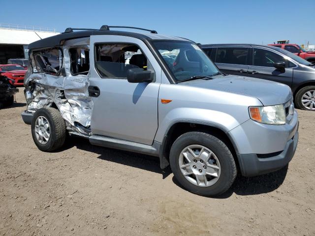 5J6YH1H3XBL000843 - 2011 HONDA ELEMENT LX SILVER photo 4