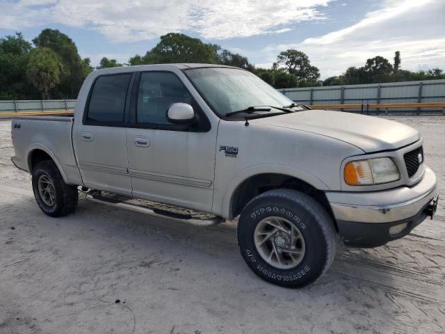 1FTRW08L71KA67253 - 2001 FORD F 150 SUPERCREW SILVER photo 1