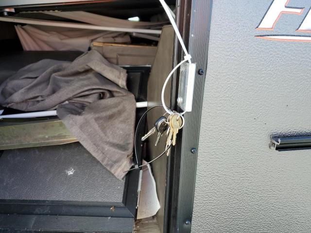 4X4CFSU13LD184075 - 2020 FOREST RIVER FLAGSTAFF 228D Boz foto 8