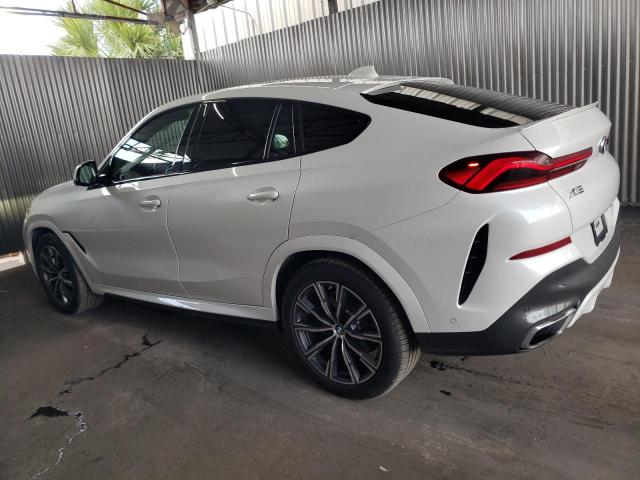 5UXCY6C0XM9G71201 - 2021 BMW X6 XDRIVE40I WHITE photo 2