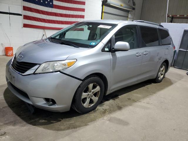 2012 TOYOTA SIENNA LE, 