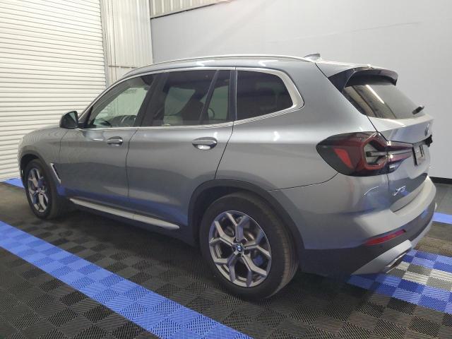 5UX53DP04P9N51014 - 2023 BMW X3 XDRIVE30I GRAY photo 2