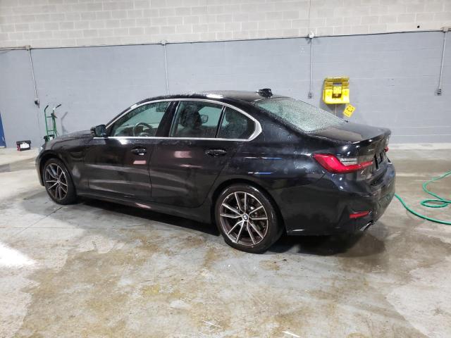 3MW5R7J02M8C17884 - 2021 BMW 330XI BLACK photo 2