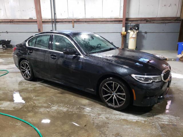 3MW5R7J02M8C17884 - 2021 BMW 330XI BLACK photo 4