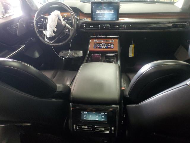 5LM5J7XC4LGL12886 - 2020 LINCOLN AVIATOR RESERVE Weiß Foto 8