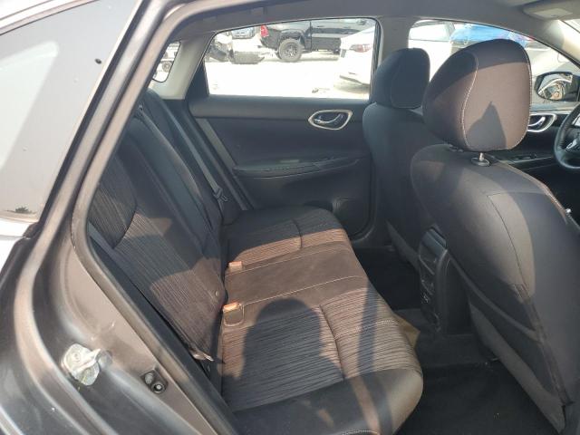 3N1AB7AP8JY323628 - 2018 NISSAN SENTRA S GRAY photo 10