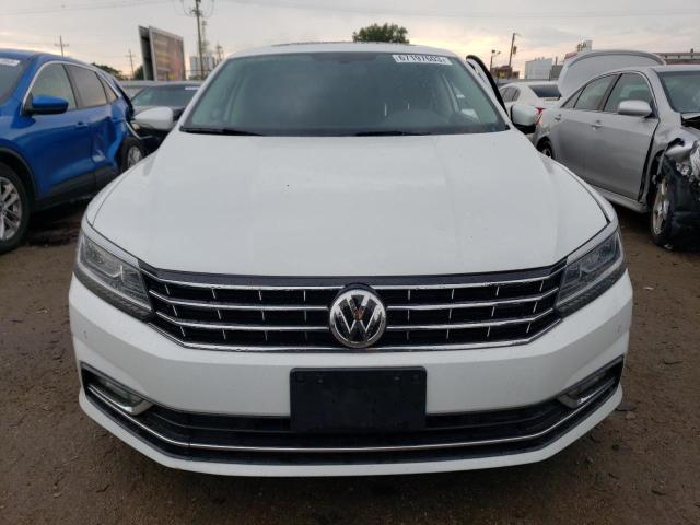 1VWGT7A39HC008662 - 2017 VOLKSWAGEN PASSAT SE WHITE photo 5