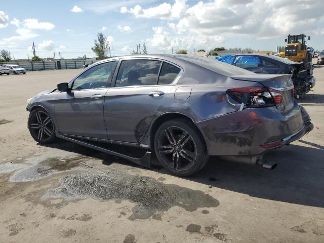 1HGCR2F5XHA142557 - 2017 HONDA ACCORD SPORT GRAY photo 2
