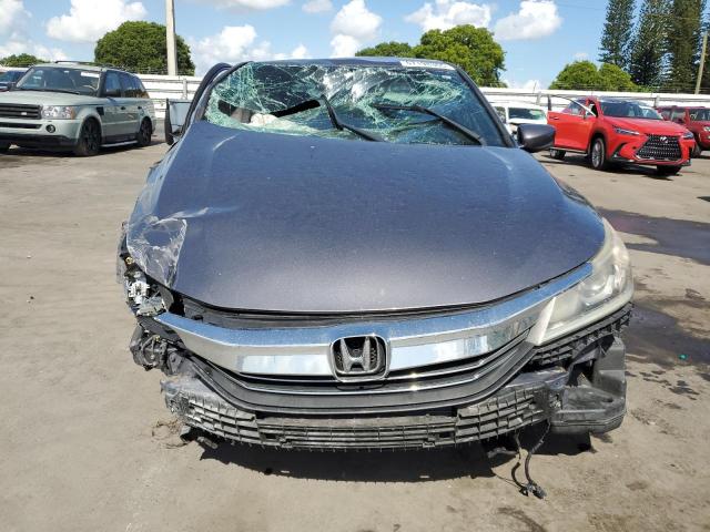 1HGCR2F5XHA142557 - 2017 HONDA ACCORD SPORT GRAY photo 5