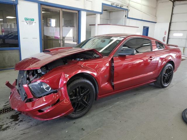 1ZVFT82H075272626 - 2007 FORD MUSTANG GT RED photo 1