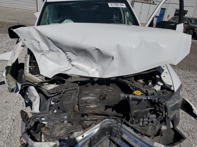 1C6RR7GT8GS294128 - 2016 RAM 1500 SLT WHITE photo 11