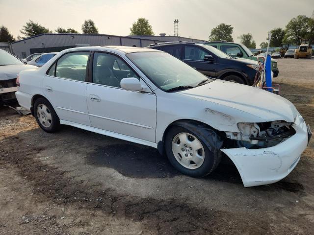 1HGCG16502A063471 - 2002 HONDA ACCORD EX WHITE photo 4