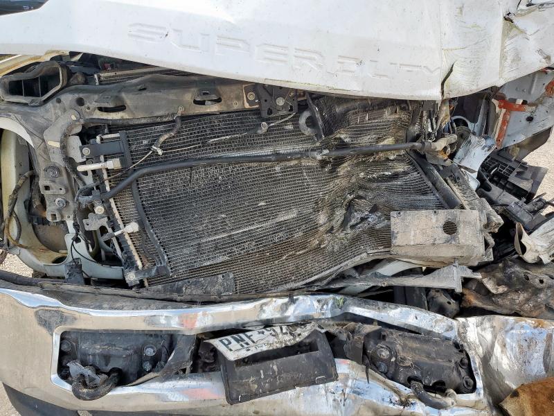 1FT7W2BT9JEC19804 - 2018 FORD F250 SUPER DUTY თეთრი ფოტო 11