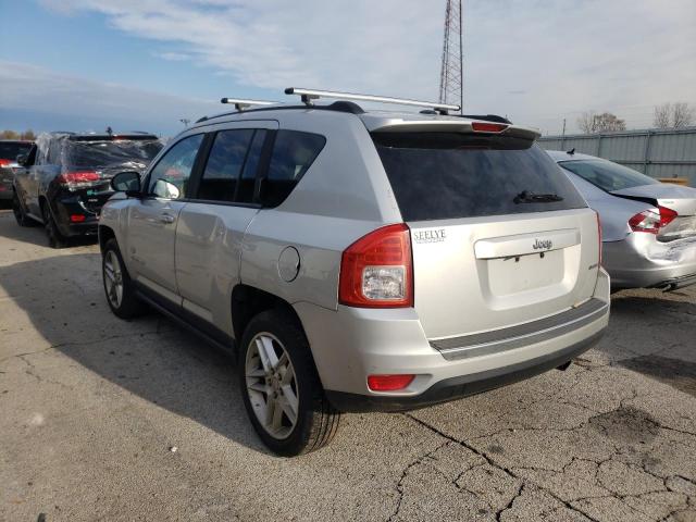 1J4NT5FBXBD187188 - 2011 JEEP COMPASS LIMITED SILVER photo 3