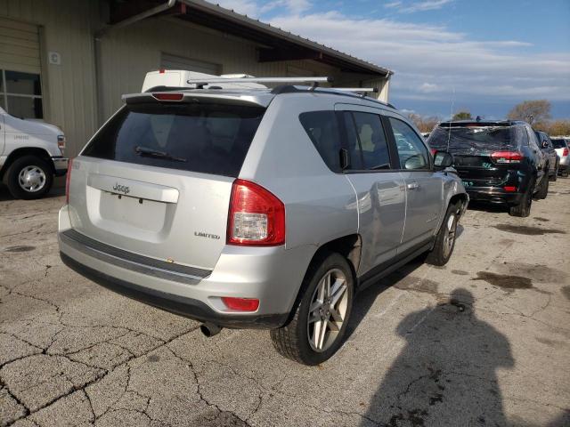 1J4NT5FBXBD187188 - 2011 JEEP COMPASS LIMITED SILVER photo 4