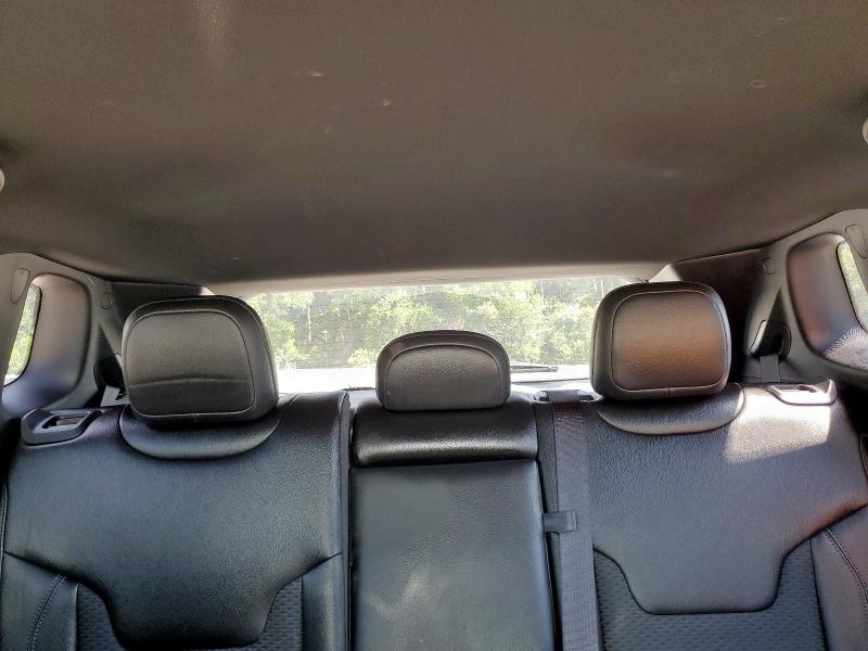 3C4NJDBN7ST515988 - 2025 JEEP COMPASS LATITUDE თეთრი ფოტო 10