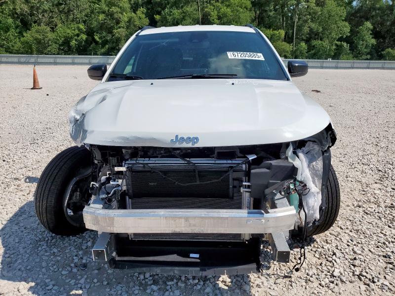 3C4NJDBN7ST515988 - 2025 JEEP COMPASS LATITUDE თეთრი ფოტო 5