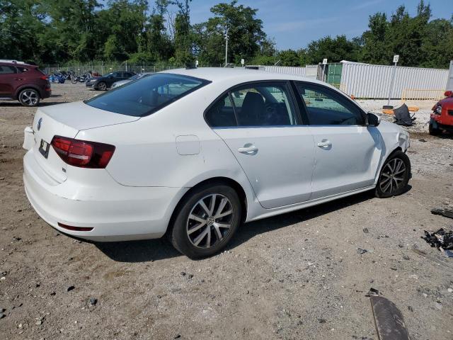 3VWDB7AJ3HM364429 - 2017 VOLKSWAGEN JETTA SE WHITE photo 3