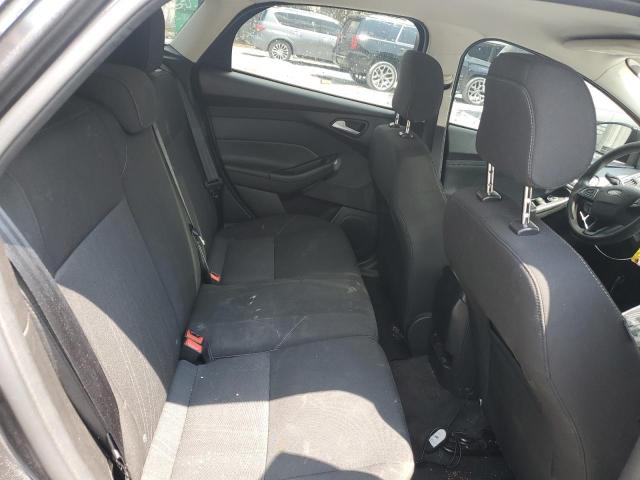 1FADP3K24JL265572 - 2018 FORD FOCUS SE Մոխրագույն լուսանկար 10