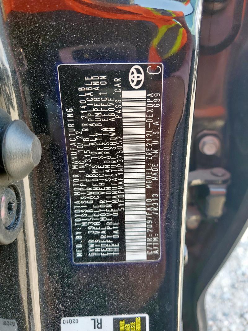 5YFDPMAE1NP375052 - 2022 TOYOTA COROLLA L BLACK photo 12