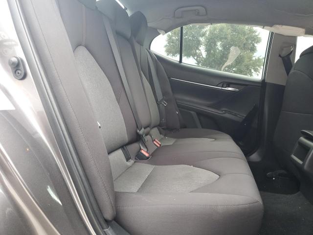 4T1B11HK4KU690215 - 2019 TOYOTA CAMRY L GRAY photo 10
