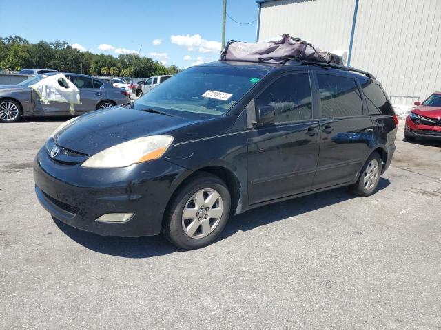2009 TOYOTA SIENNA XLE, 