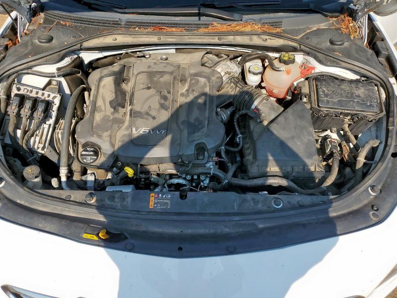1G4ZR5SS9JU116165 - 2018 BUICK LACROSSE PREMIUM أبيض صورة 11