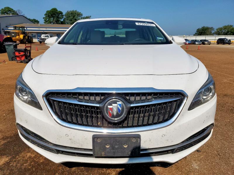 1G4ZR5SS9JU116165 - 2018 BUICK LACROSSE PREMIUM أبيض صورة 5