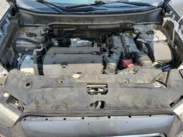 4A4AR3AU1FE040055 - 2015 MITSUBISHI OUTLANDER ES Grau Foto 12