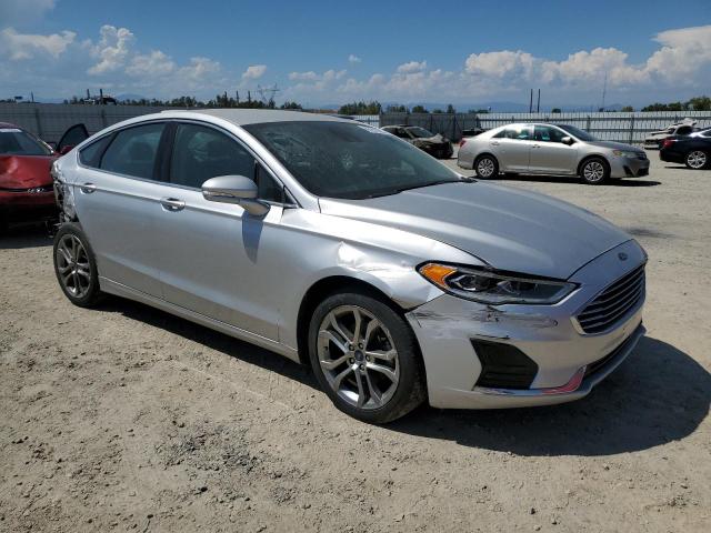 3FA6P0CD3KR238163 - 2019 FORD FUSION SEL SILVER photo 4