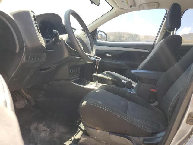 JA4AZ2A36JZ006438 - 2018 MITSUBISHI OUTLANDER ES 银色 照片 7