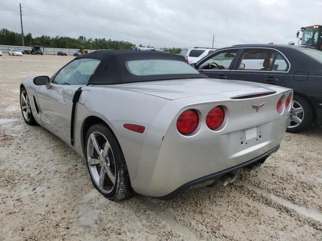 1G1YY36W485129634 - 2008 CHEVROLET CORVETTE SILVER photo 3