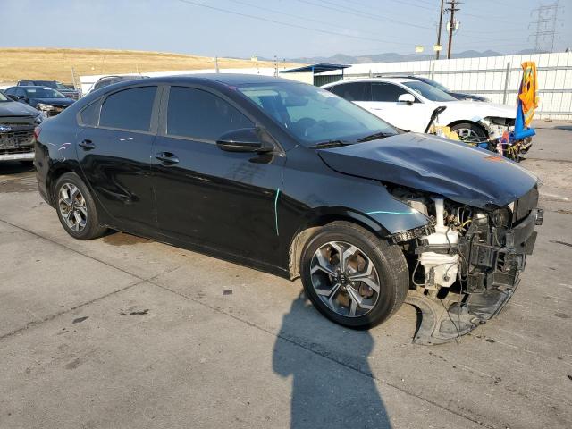 3KPF24AD9KE006693 - 2019 KIA FORTE FE BLACK photo 4