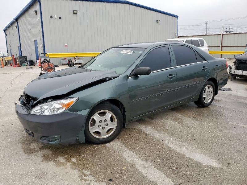 2002 TOYOTA CAMRY LE, 