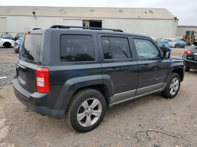 1J4NF1GB2BD119062 - 2011 JEEP PATRIOT SPORT GRAY photo 3