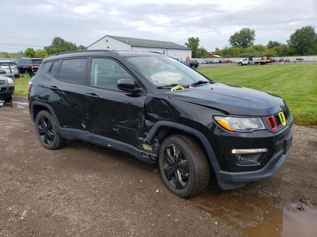 3C4NJDBBXLT165571 - 2020 JEEP COMPASS LATITUDE BLACK photo 4