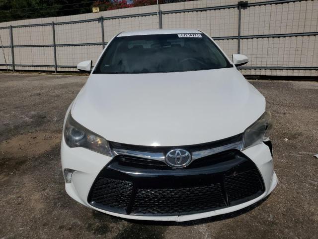 4T1BF1FK9HU385242 - 2017 TOYOTA CAMRY LE WHITE photo 5