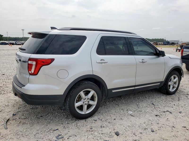 1FM5K7D86JGA97671 - 2018 FORD EXPLORER XLT Сріблястий фото 3