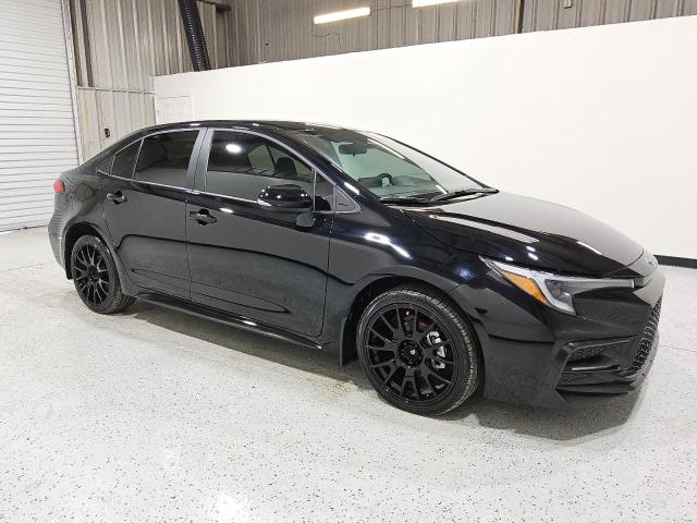 5YFS4MCE7SP218859 - 2025 TOYOTA COROLLA SE შავი ფოტო 4