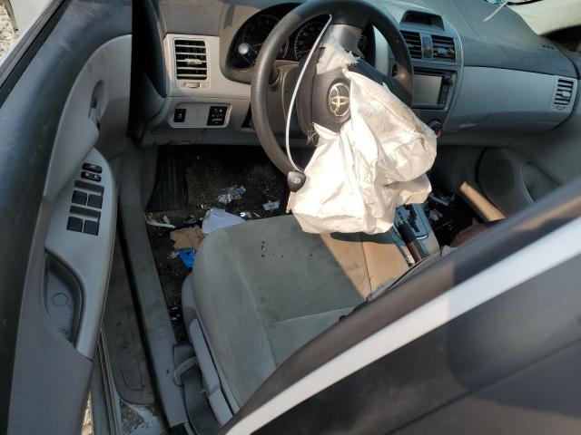 2T1BU4EEXDC031261 - 2013 TOYOTA COROLLA BASE 银色 照片 8