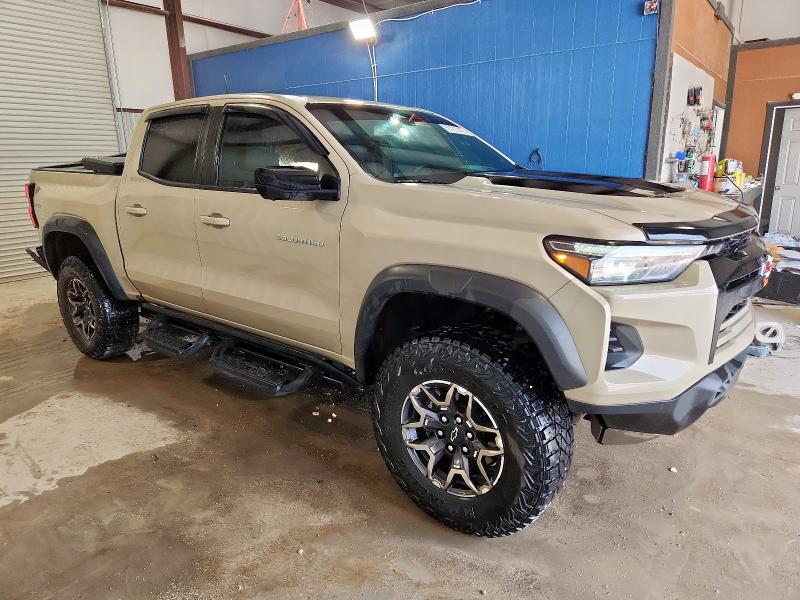 1GCPTFEK5R1111668 - 2024 CHEVROLET COLORADO ZR2 TAN photo 4
