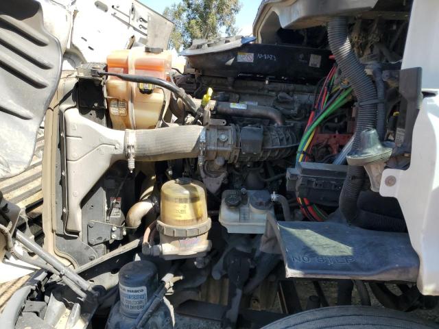 3AKBGBDV6FSGT1106 - 2015 FREIGHTLINER CASCADIA 1 WHITE photo 7