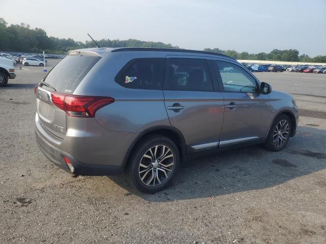 JA4AZ3A39GZ002219 - 2016 MITSUBISHI OUTLANDER SE GRAY photo 3