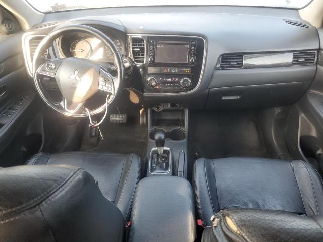 JA4AZ3A39GZ002219 - 2016 MITSUBISHI OUTLANDER SE GRAY photo 8