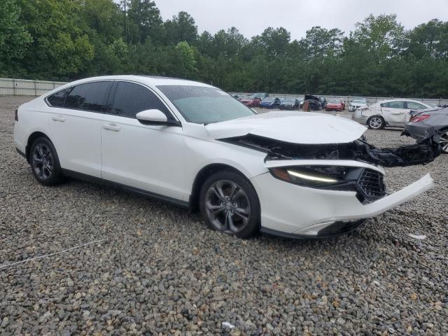 1HGCY1F3XPA025586 - 2023 HONDA ACCORD EX Белый фото 4